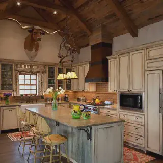 /img/12041-western-kitchen-lighting.webp