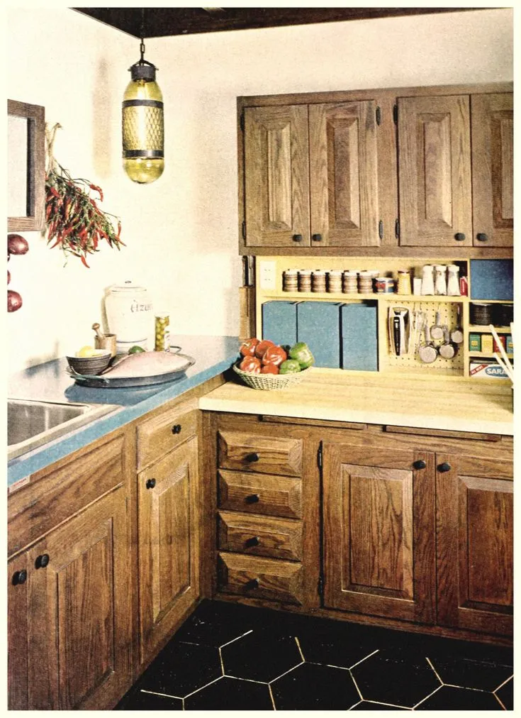 12047 retro cabinetry