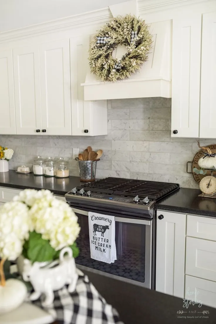 12050 black white kitchen hardware