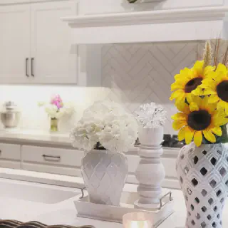 /img/12070-sunflower-vases.webp