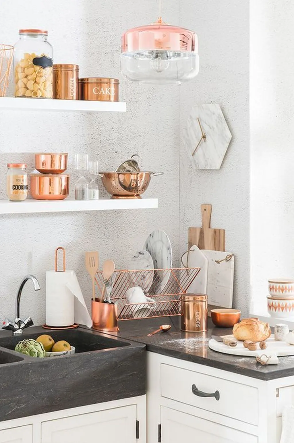 /img/12090-cleaning-gold-kitchen-decor.webp
