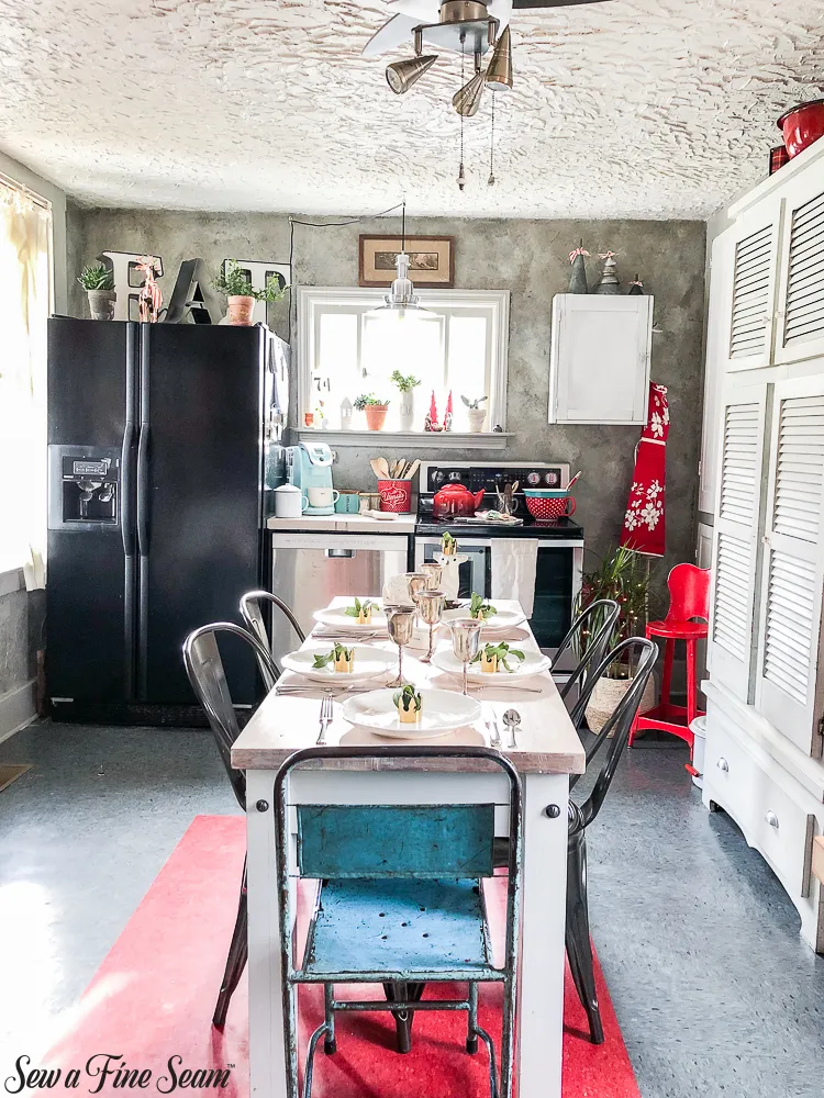 12095 christmas kitchen decor idea 4