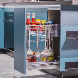 /img/12112-organized-kitchen.webp