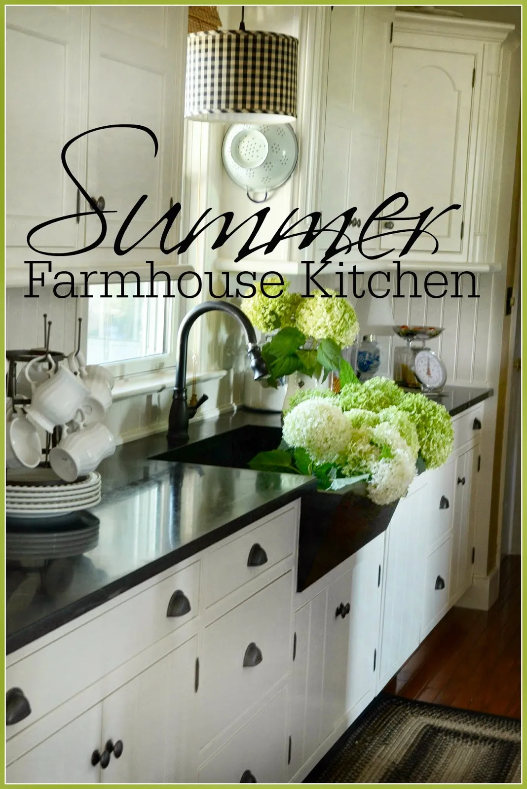 12134 farmhouse kitchen wooden accents