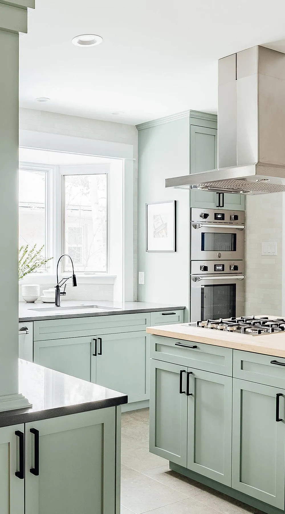 12135 light green kitchen paint colors