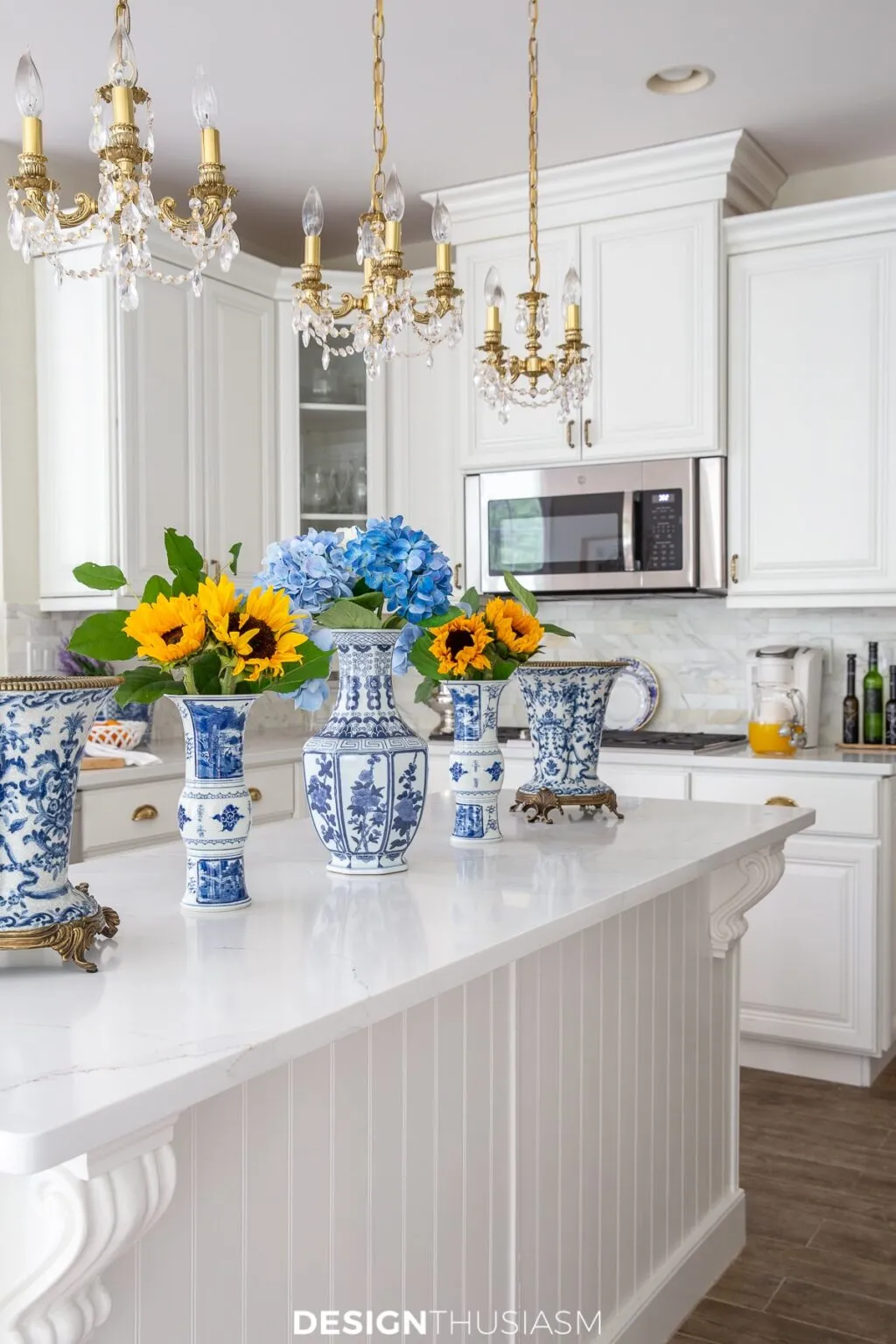 /img/12157-summer-kitchen-plants.webp