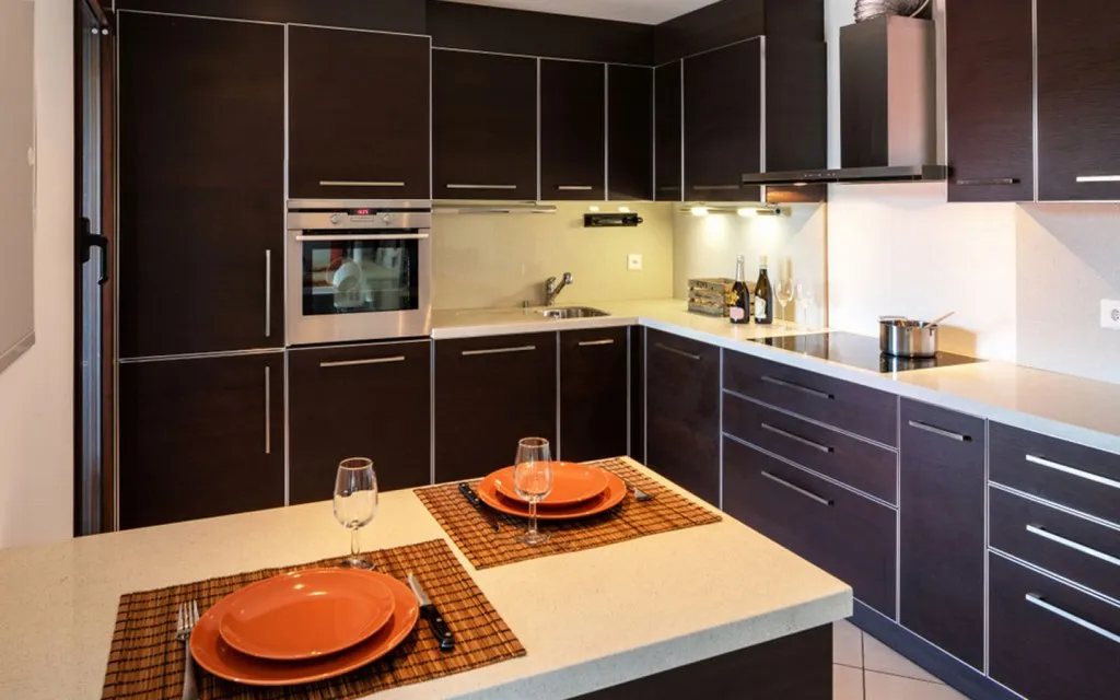 12163 kitchen ventilation pakistan