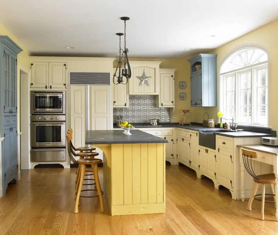 12163 pakistan kitchen natural light
