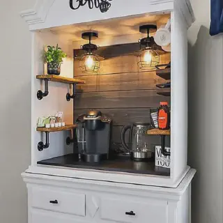 /img/12168-kitchen-decor-materials.webp