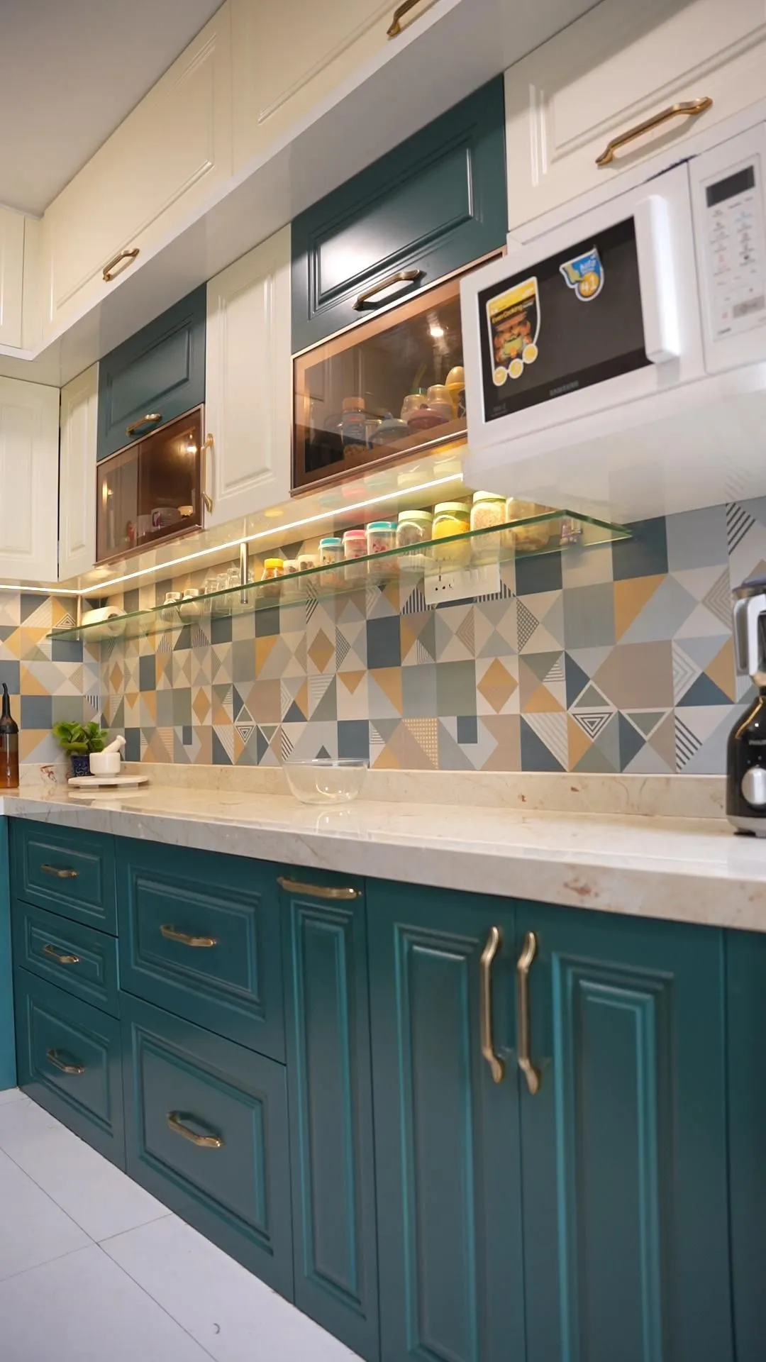 12179 modular kitchen decor intro