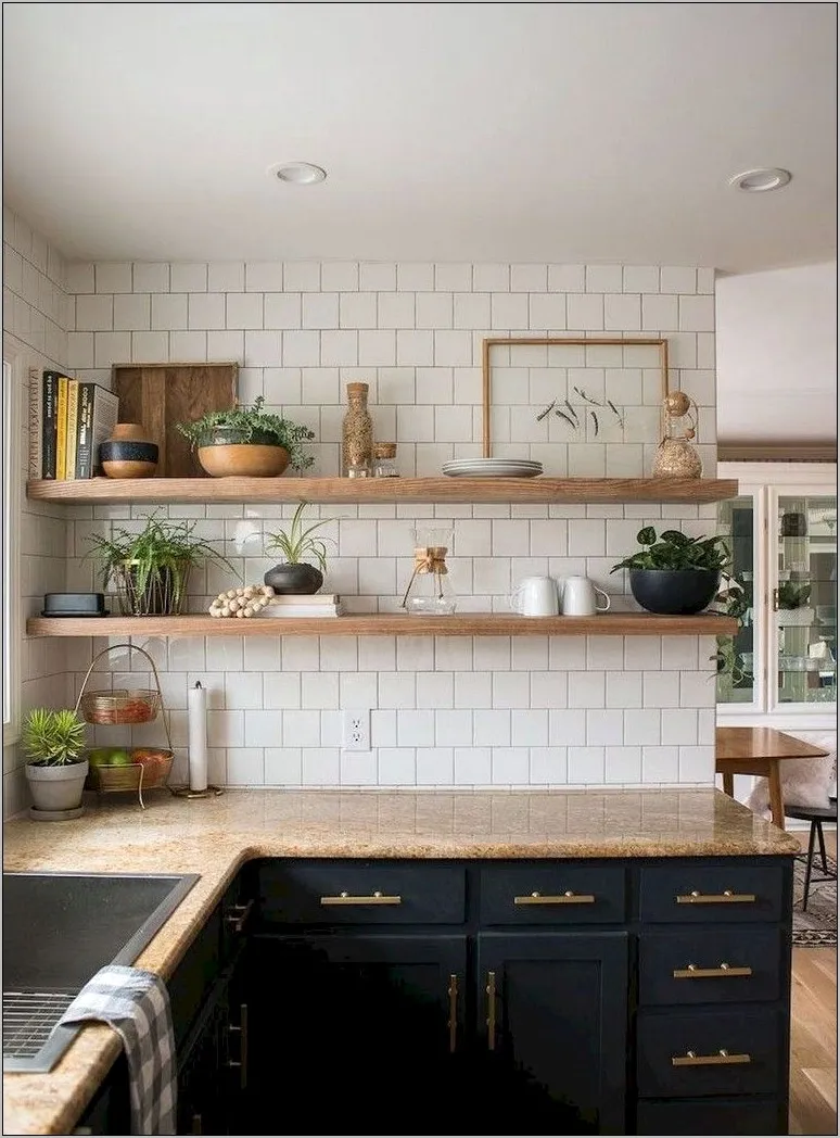 12194 small kitchen organized