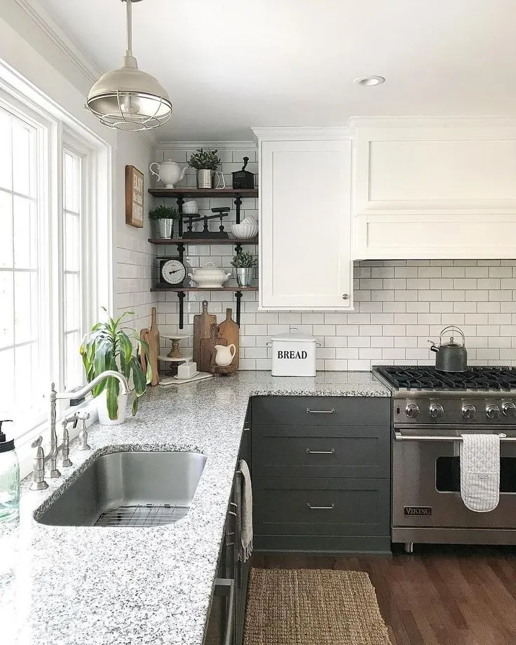 /img/12198-kitchen-decor-accents.webp