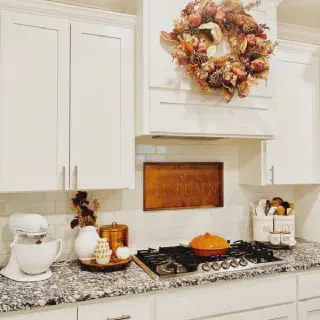 /img/12207-rustic-copper-kitchen-ideas.webp