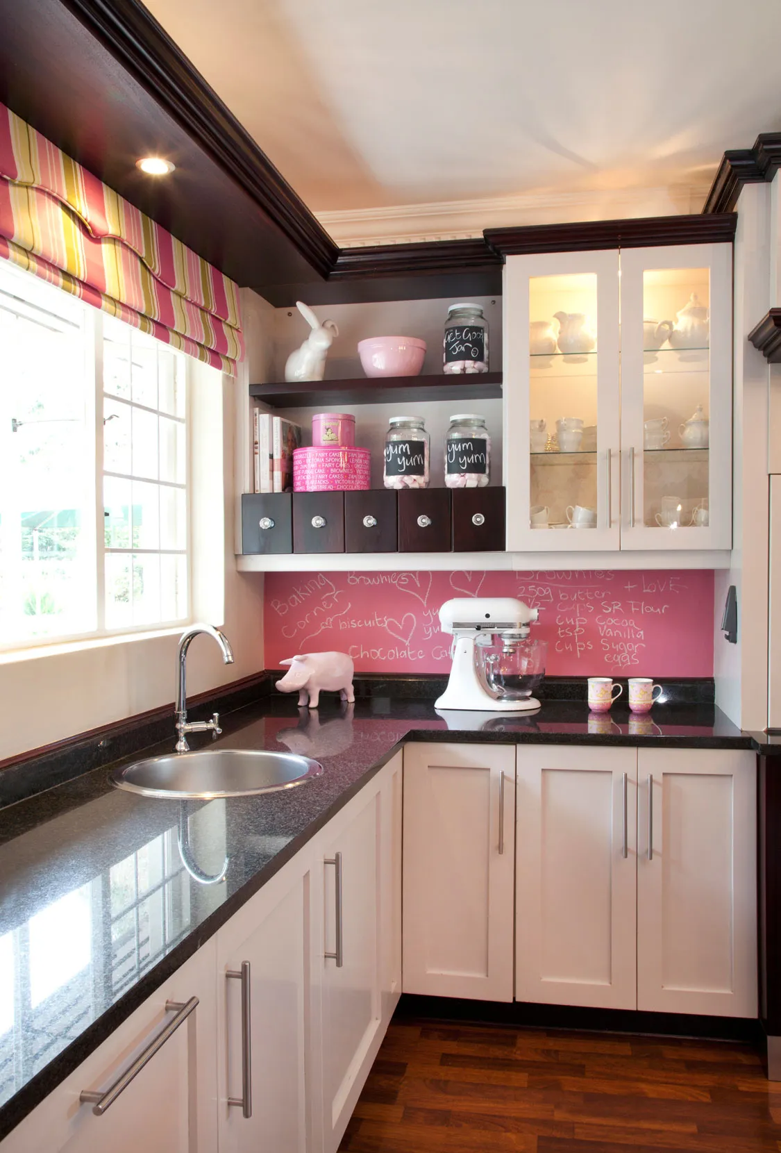 12208 natural materials kitchen