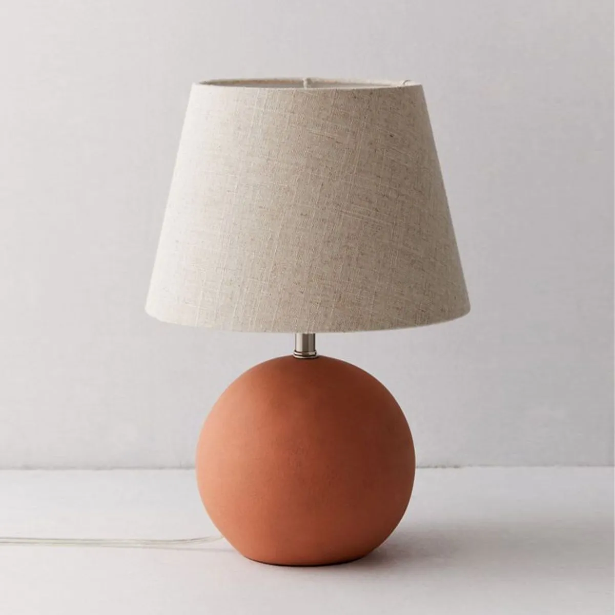 12220 urban outfitters western decor