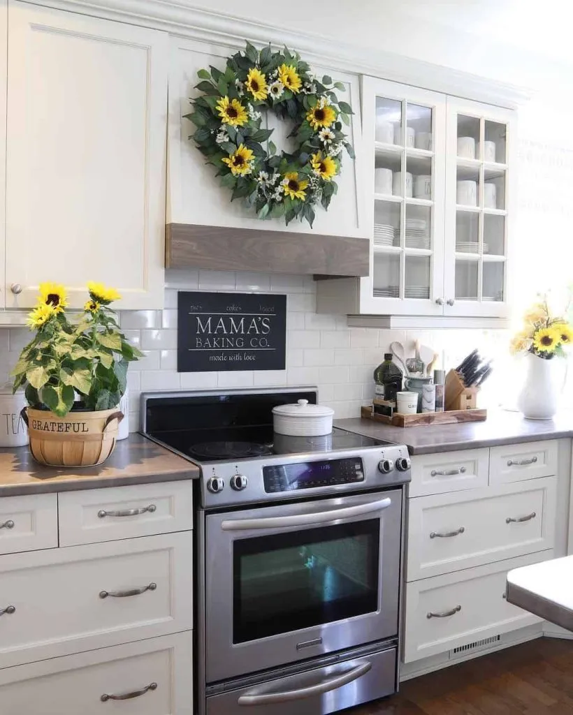 12243 sunflower kitchen 3
