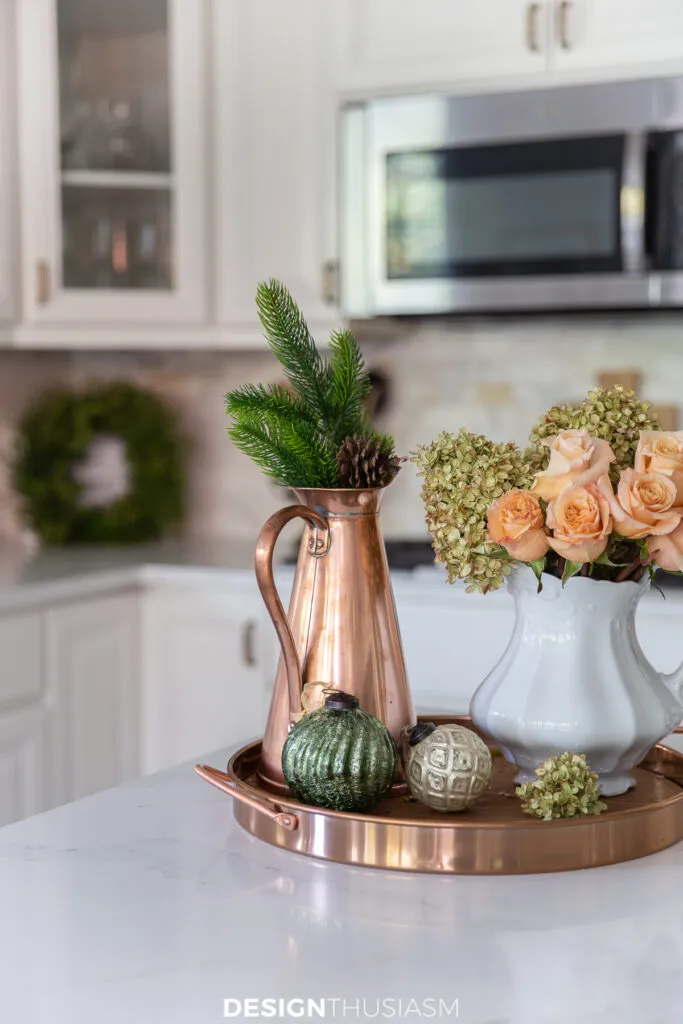 12244 modern christmas kitchen