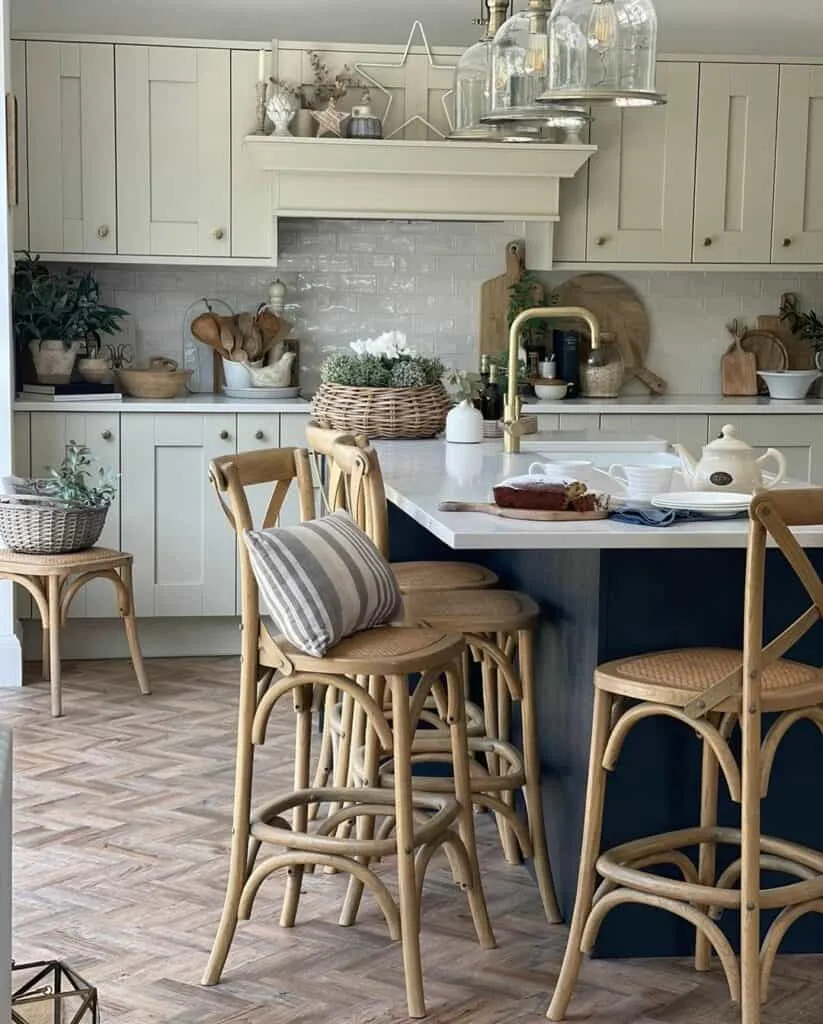 12276 parsons chairs