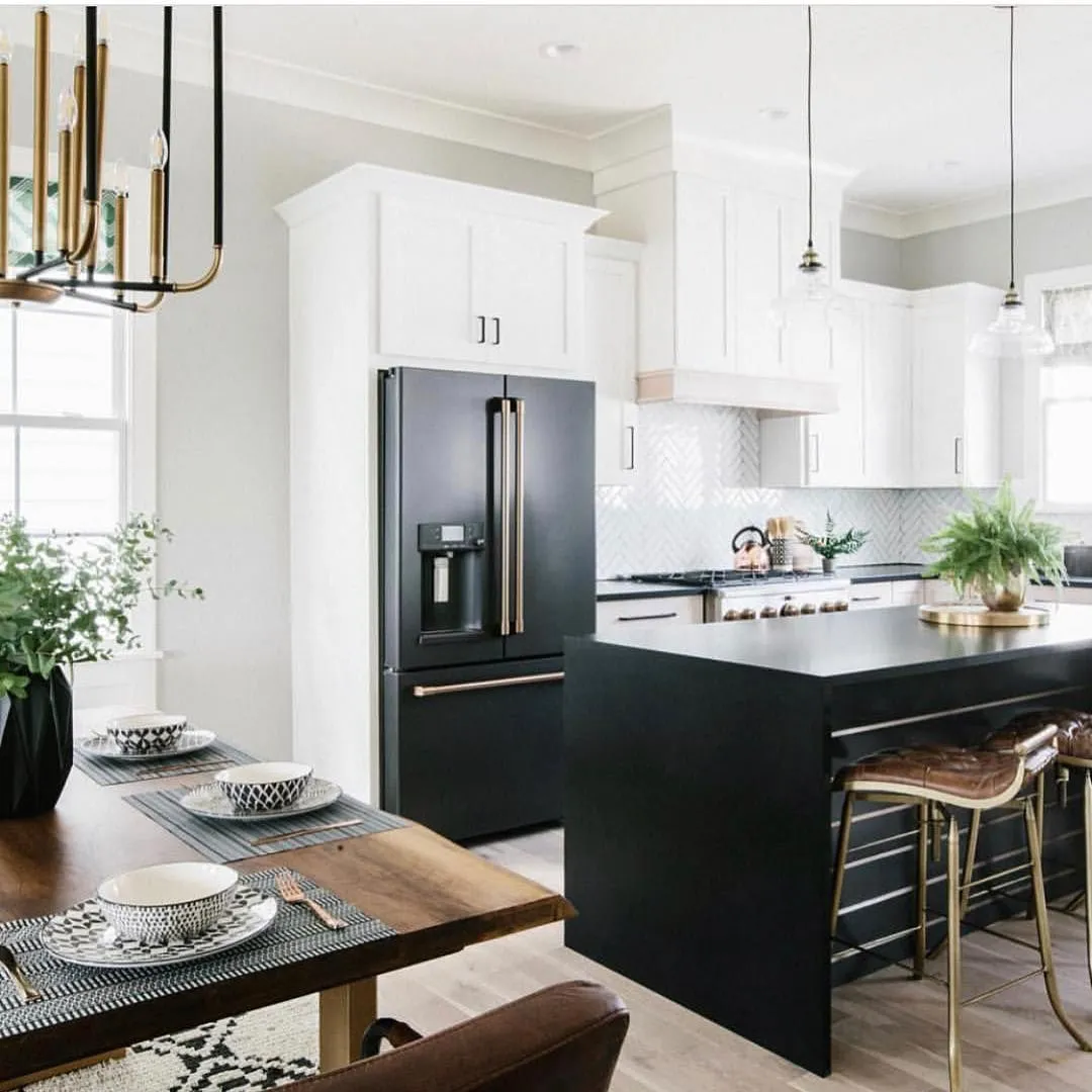 12284 black appliances kitchen 2
